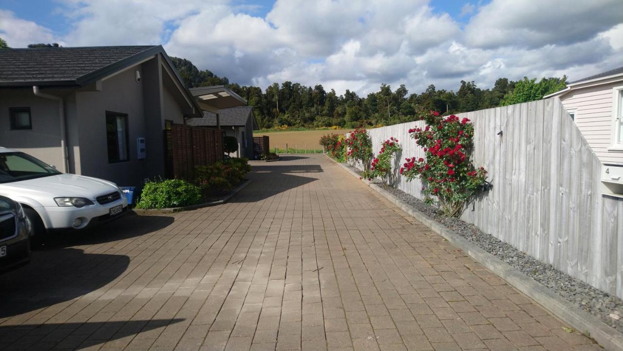 Foot Of Turoa Chalet オハクネ エクステリア 写真